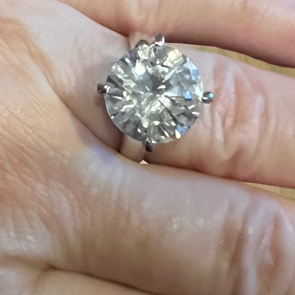 Solitaire Ring Round Large CZ stone Filigree Lacework on Box/Prongs Silver Plate - Picture 5 of 14